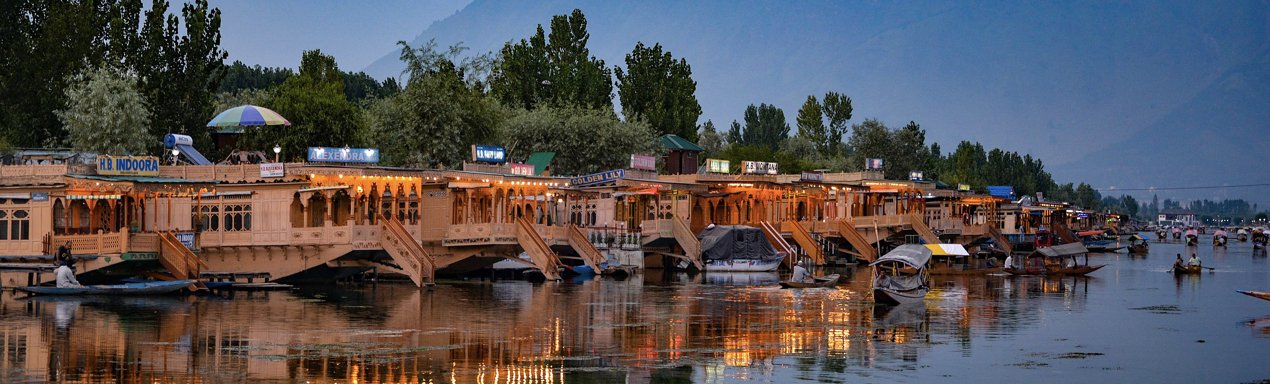 best Family Tours in Srinagar