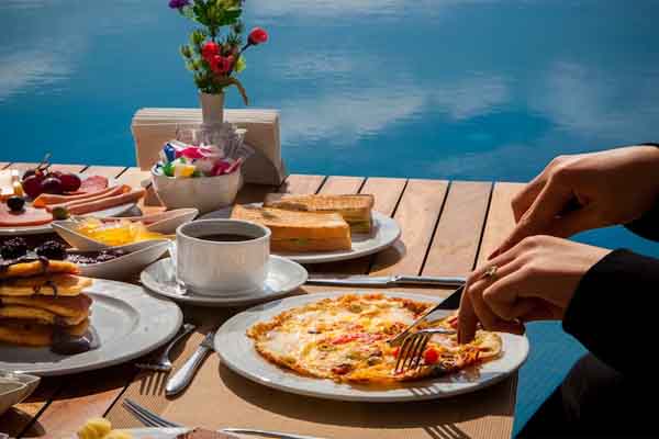 Chandigarh to Amritsar Taxi