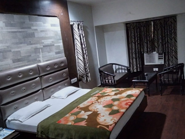 Hotel Green Hill Patnitop