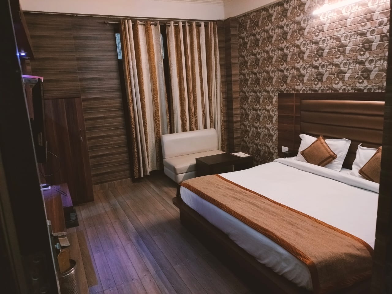 Best Hotel in katra