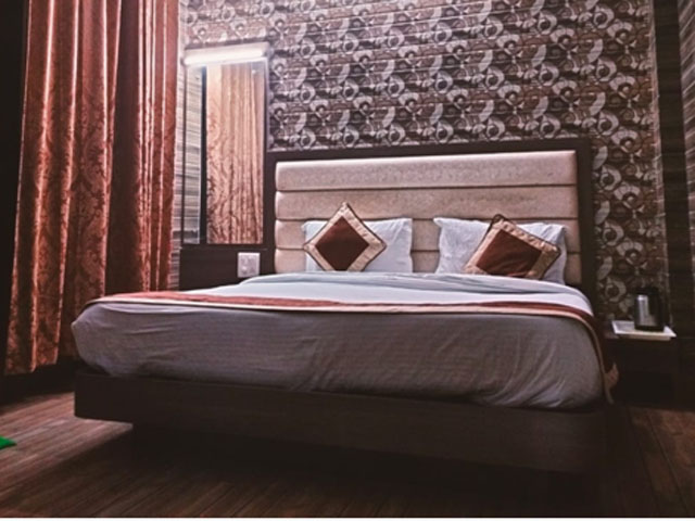  Best Hotel for stay in katra