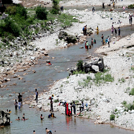 Enjoy night view in Hotel katra